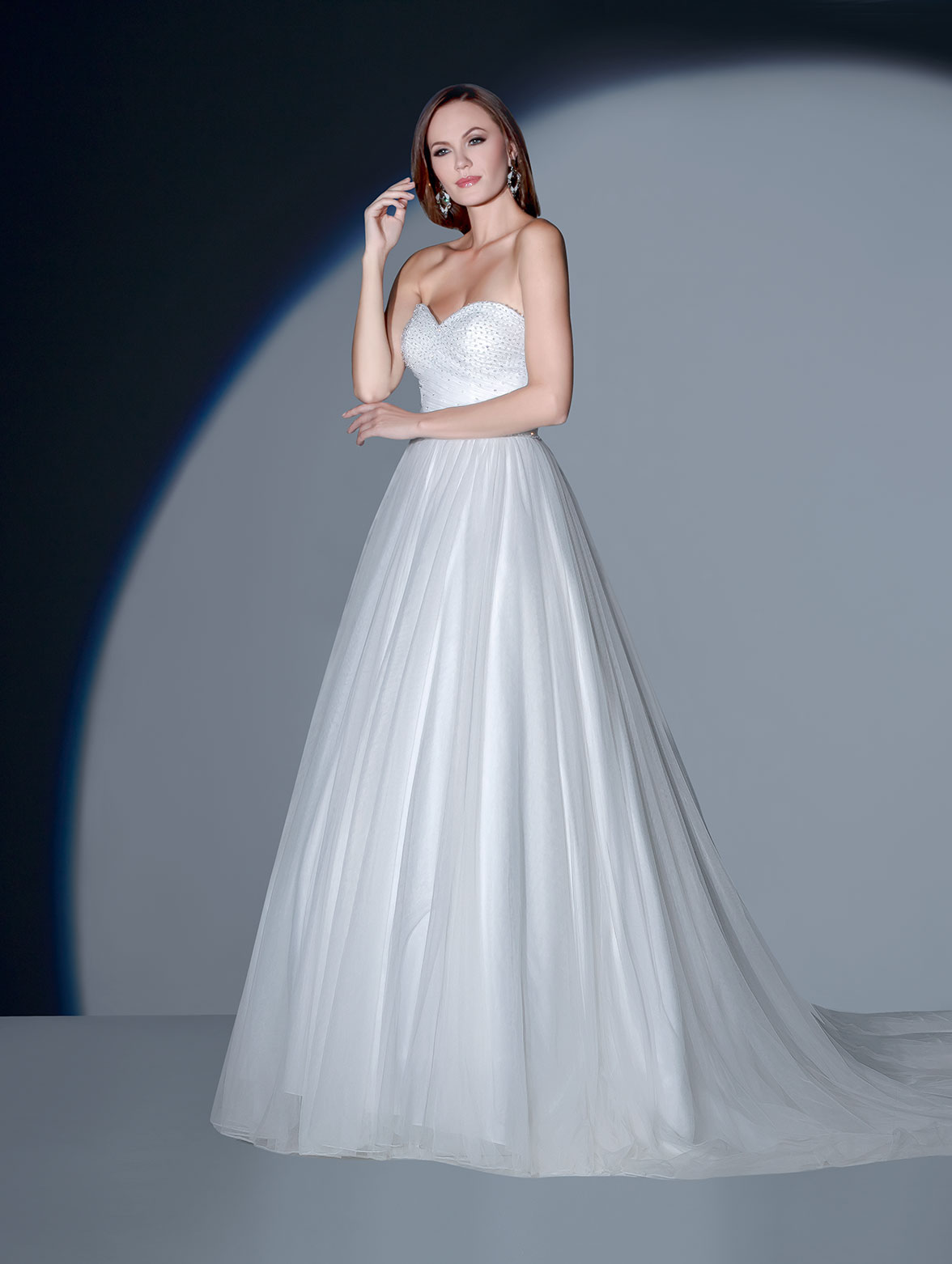 Abiti da sposa discount tulle e swarovski